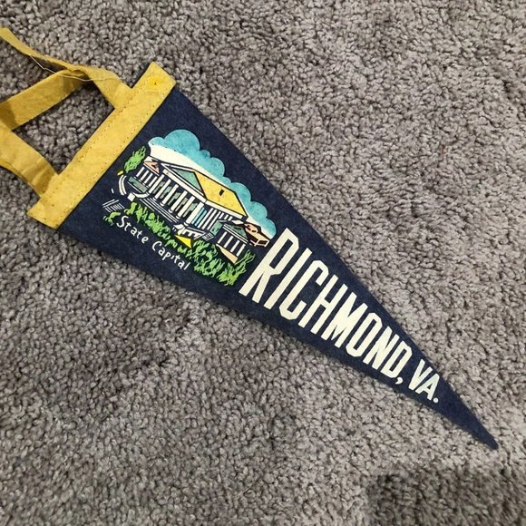 antique Other - 1950s Antique Richmond VA Pennant Flag 12"